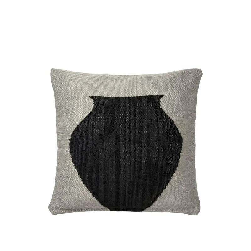 Delphine Cushion Cover von Broste Copenhagen – Produktfoto