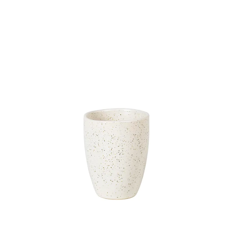 Nordic Vanilla Mug von Broste Copenhagen – Produktfoto
