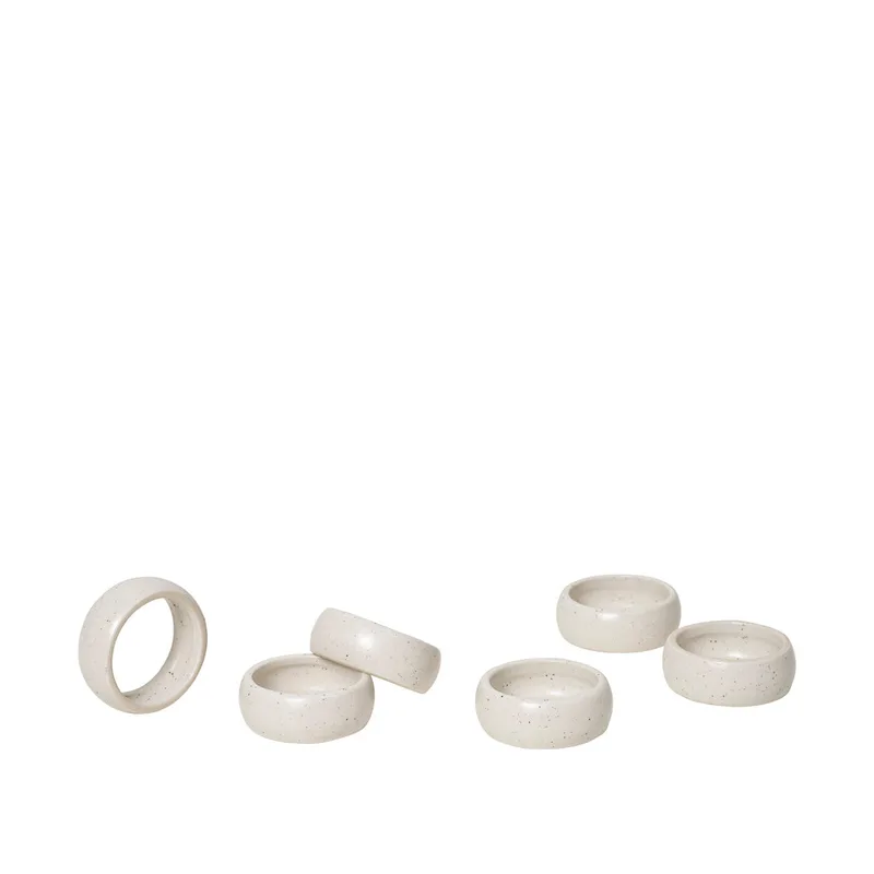 Nordic Vanilla Napkin ring by Broste Copenhagen – product photo