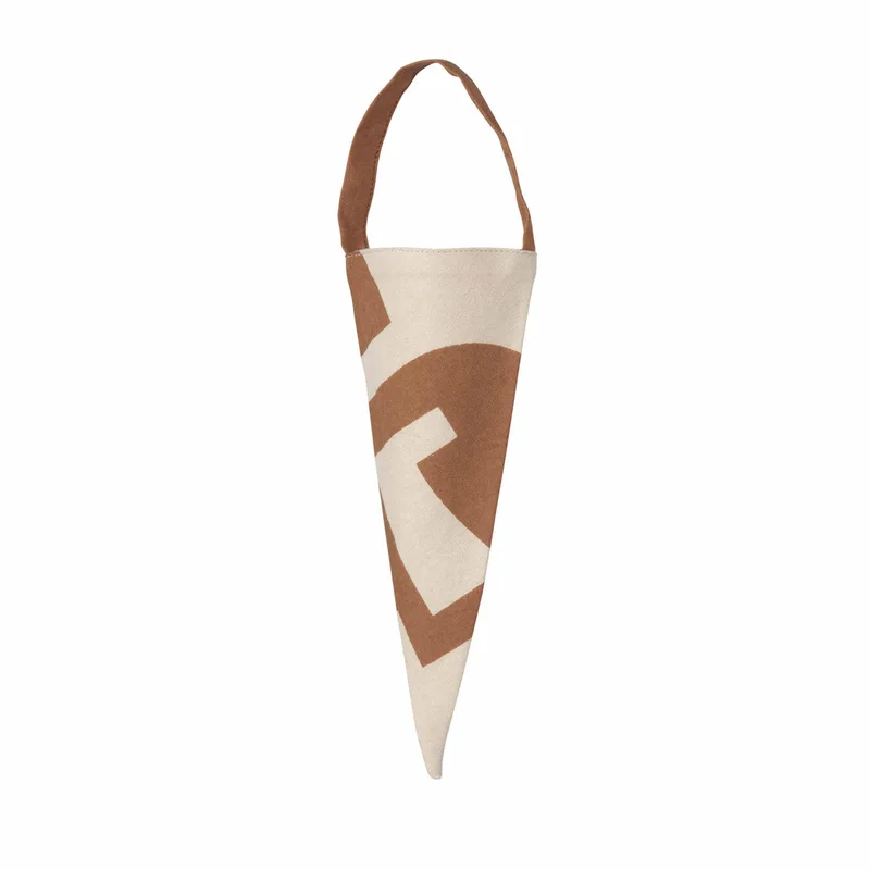 Karla Cone Ornament de Broste Copenhagen – photo du produit