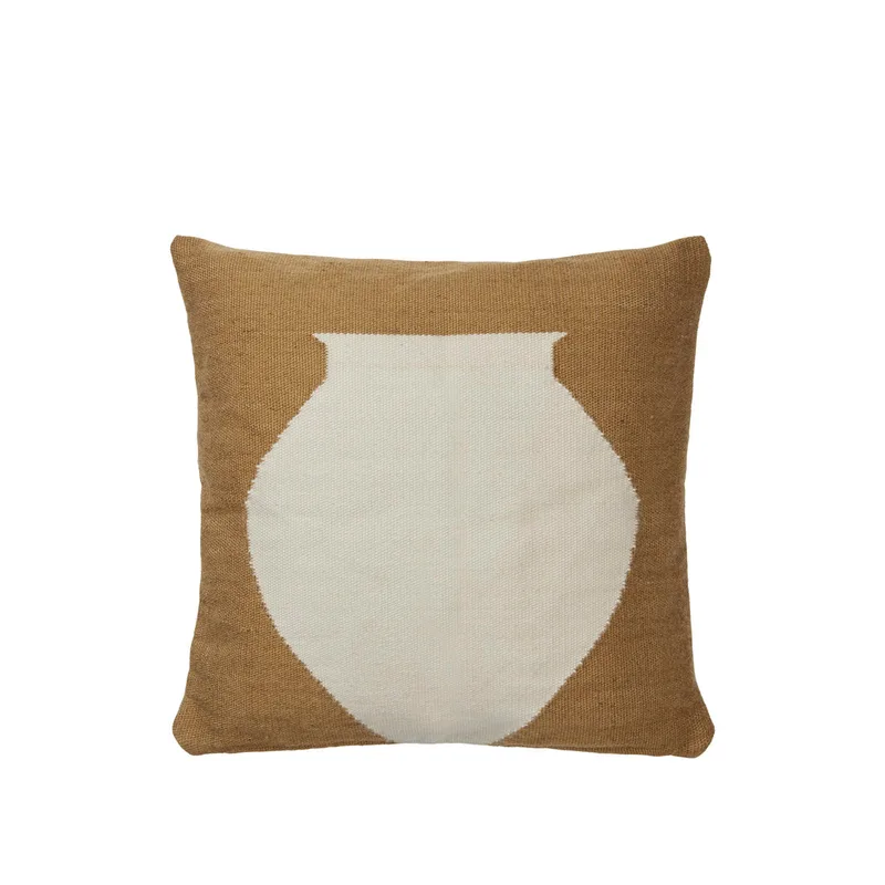 Delphine Cushion Cover von Broste Copenhagen – Produktfoto