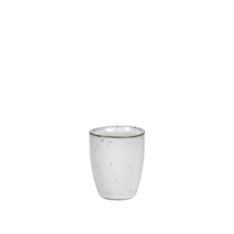 Nordic Sand Espresso mug van Broste Copenhagen – productfoto
