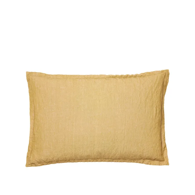 Linn Cushion Cover von Broste Copenhagen – Produktfoto