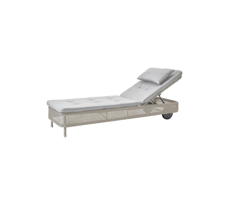 Presley sunbed de Cane-line en Sand, small round Weave, Light grey, Natté w/QuickDry & Airflow – photo du produit 2 sur 2