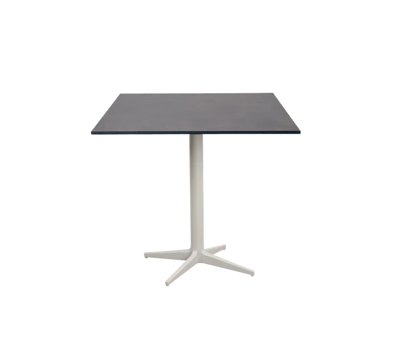 Drop café table 75x75 cm de Cane-line en Sand, Aluminium, Dark grey structure, High pressure laminate – photo du produit