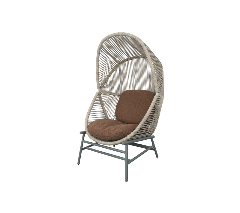 Hive chair von Cane-line in Sand, small round core Weave, Dusty green, aluminium, Umber brown, Rise w/QuickDry & Airflow – Produktfoto