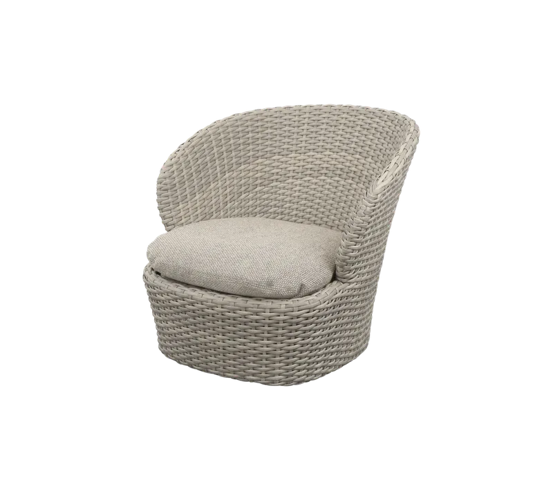 Coast lounge chair w/swivel de Cane-line en Sand, large flat peel Weave, Desert sand, Rise w/QuickDry & Airflow – photo du produit
