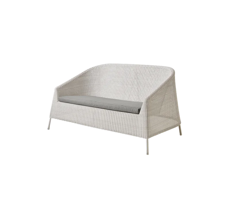 Kingston 2-seater sofa van Cane-line in Sand, small round Weave, Taupe, Natté w/QuickDry & Airflow – productfoto 2 van 2