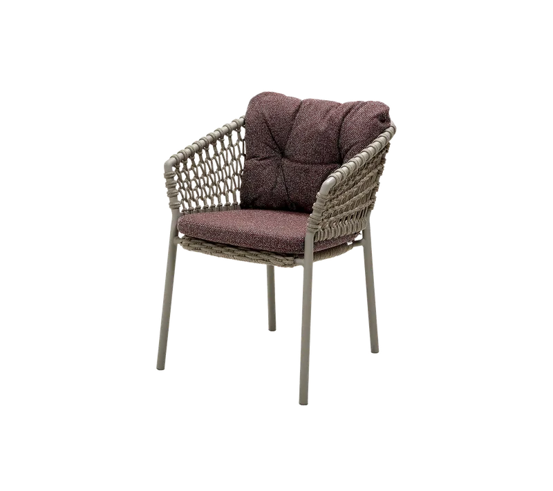 Ocean chair de Cane-line en Taupe, round open Soft Rope, Dark bordeaux, Wove – photo du produit