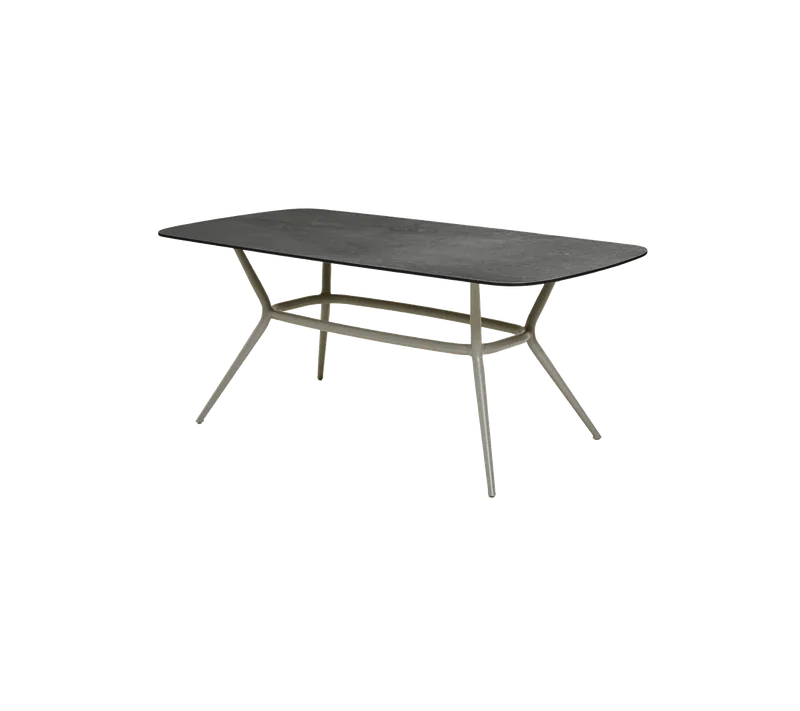 Joy dining table, 180x90 cm von Cane-line in Taupe, aluminium, Dark grey structure, High pressure laminate – Produktfoto