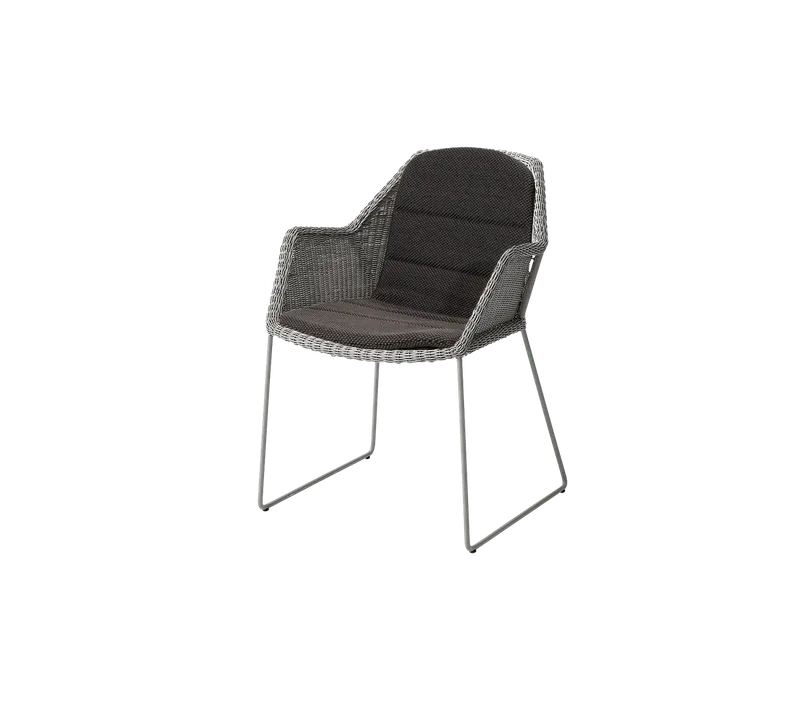 Breeze chair de Cane-line en Taupe, small round Weave, Dark grey, Focus – photo du produit