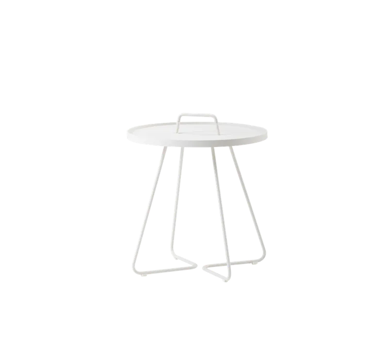 On-the-move side table, small van Cane-line in White, aluminium – productfoto