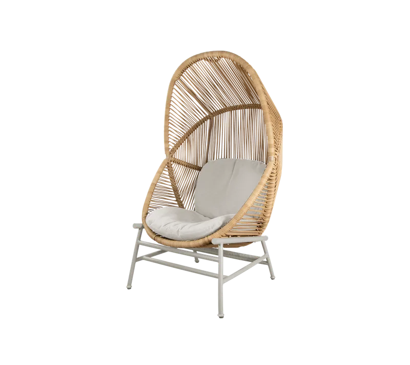Hive chair by Cane-line in Natural, small round core Weave, Sand, Aluminium, Sand, AirTouch w/QuickDry & Airflow – product photo
