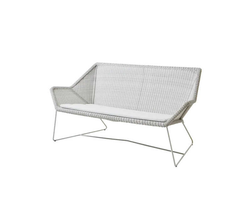 Breeze 2-seater sofa van Cane-line in White grey, small round Weave, White, Natté – productfoto