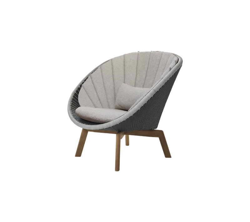 Peacock lounge chair de Cane-line en Grey/light grey, small flat peel Weave w/teak, Light brown, Rise w/QuickDry & Airflow – photo du produit 2 sur 2