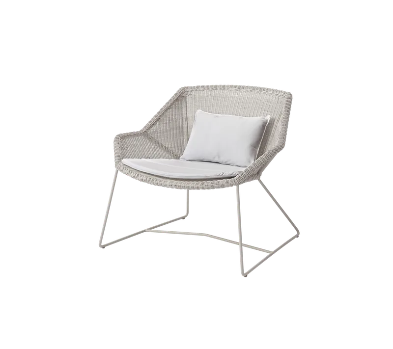 Breeze lounge chair by Cane-line in Sand, small round Weave, White, Natté – product photo