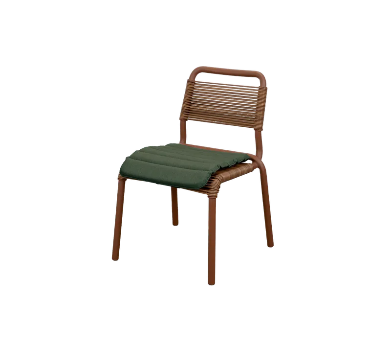 Al Dente chair by Cane-line in Desert red small round core Weave w/desert red aluminium, Light green, Delight w/QuickDry & Airflow – product photo