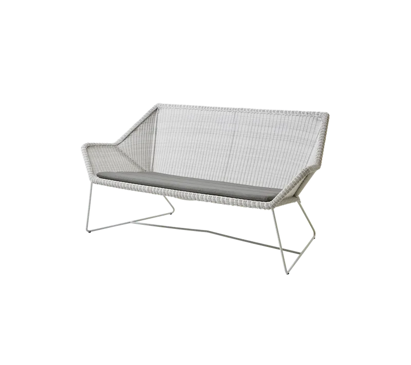 Breeze 2-seater sofa van Cane-line in White grey, small round Weave, Taupe, Natté – productfoto