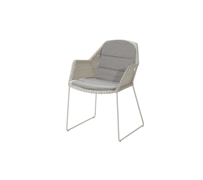 Breeze chair van Cane-line in Sand, small round Weave, Light grey, Focus – productfoto