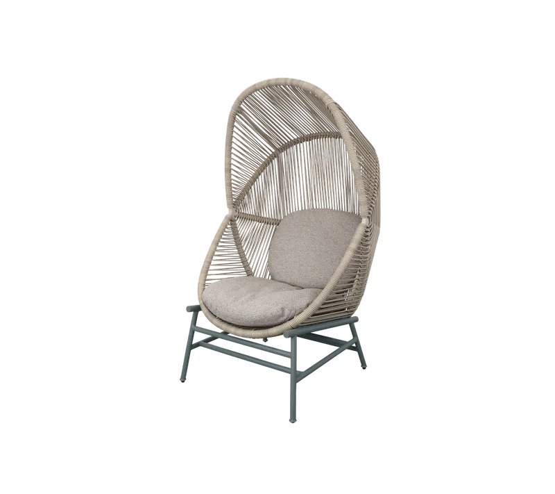 Hive chair von Cane-line in Sand, small round core Weave, Dusty green, aluminium, Light brown, Rise w/QuickDry & Airflow – Produktfoto