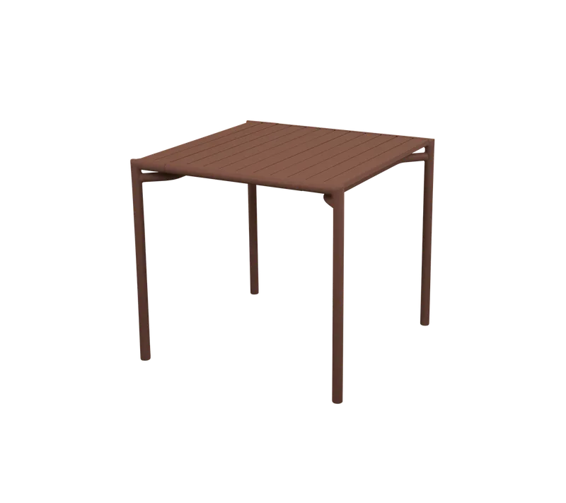 Bliss dining table van Cane-line in Desert red, aluminium – productfoto