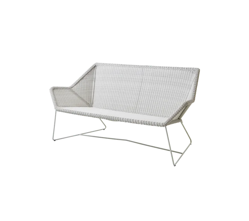 Breeze 2-seater sofa von Cane-line in White grey, small round Weave, Ohne – Produktfoto