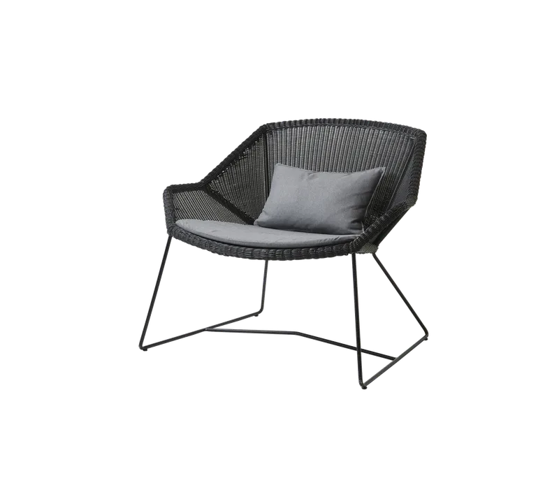 Breeze lounge chair by Cane-line in Black, small round Weave, Grey, Natté – product photo