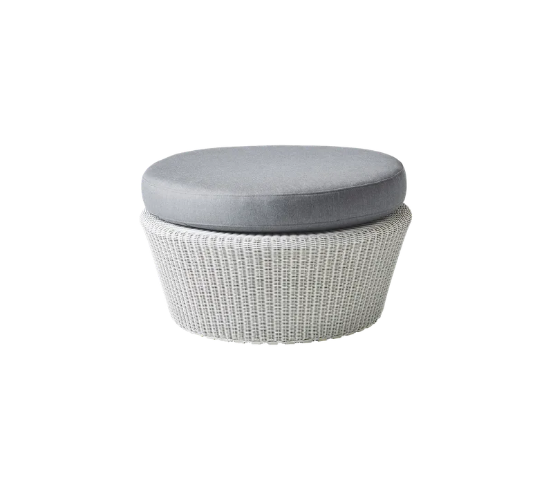 Kingston footstool, large van Cane-line in White grey, small round Weave, Grey, Natté w/QuickDry & Airflow – productfoto