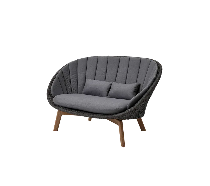 Peacock 2-seater sofa van Cane-line in Dark grey, medium flat Soft Rope w/teak, Grey, Natté w/QuickDry & Airflow – productfoto