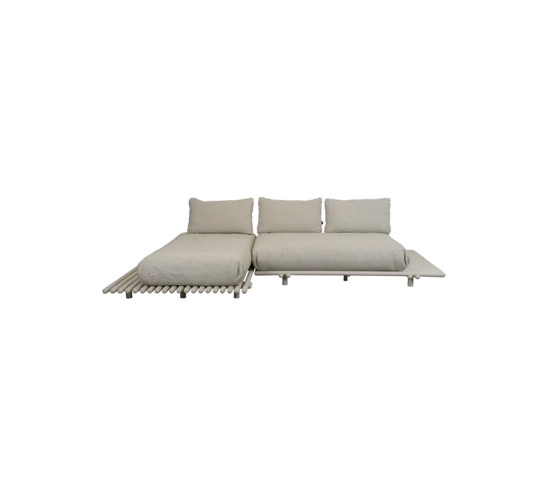 Sticks platform, sofa w/chaise lounge by Cane-line in Sand aluminium incl. desert sand Rise w/QuickDry & Airflow – product photo