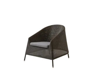 Kingston lounge chair de Cane-line en Mocca, small round Weave, Grey, Natté w/QuickDry & Airflow – photo du produit 2 sur 2