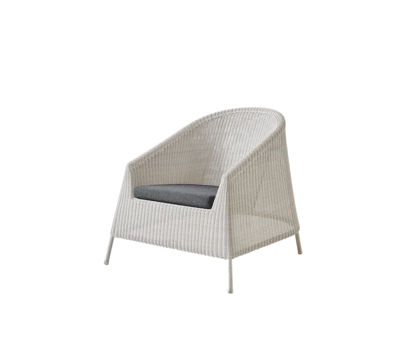 Kingston lounge chair van Cane-line in Sand, small round Weave, Black, Natté w/QuickDry & Airflow – productfoto 2 van 2