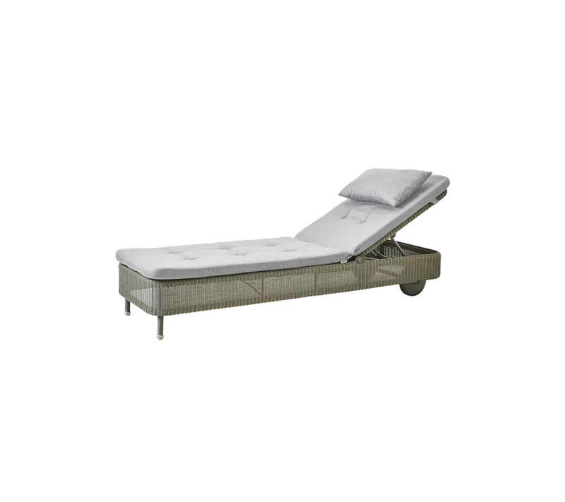 Presley sunbed van Cane-line in Taupe, small round Weave, Light grey, Natté w/QuickDry & Airflow – productfoto 2 van 2