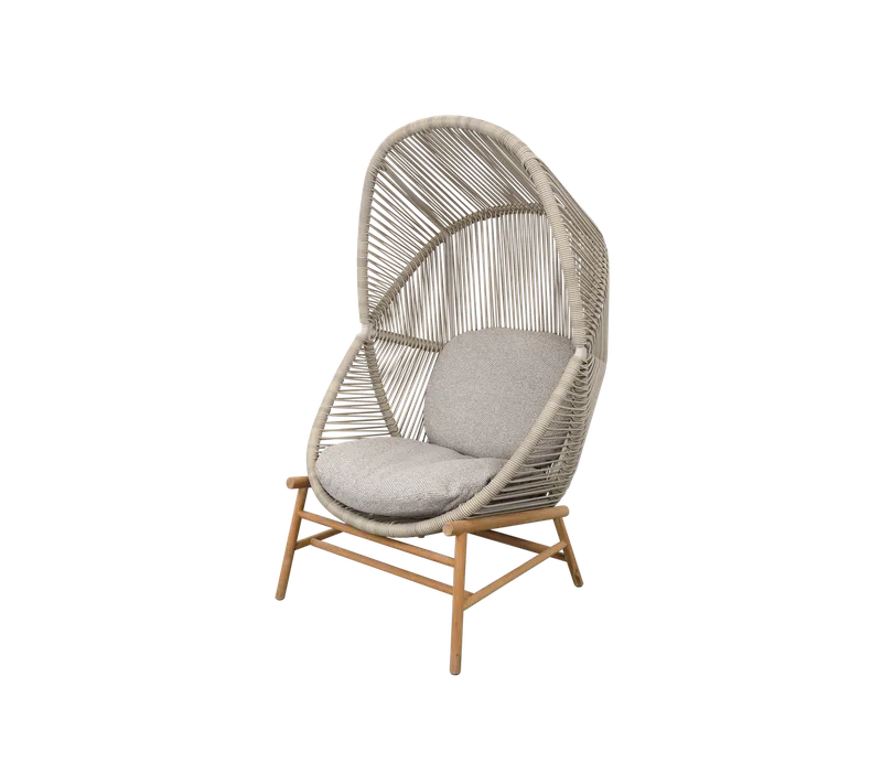 Hive chair by Cane-line in Sand, small round core Weave, Teak, Light brown, Rise w/QuickDry & Airflow – product photo