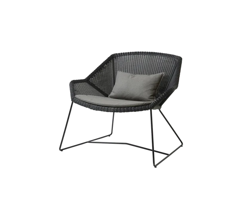 Breeze lounge chair by Cane-line in Black, small round Weave, Taupe, Natté – product photo
