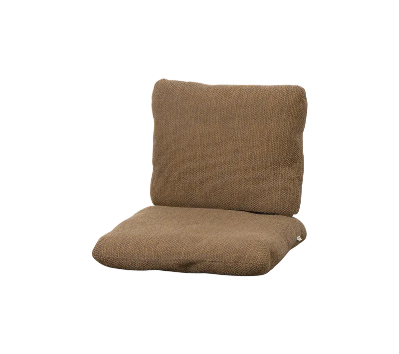 Sticks armchair, Cushion set van Cane-line in Umber brown, Rise w/QuickDry & Airflow – productfoto 2 van 2