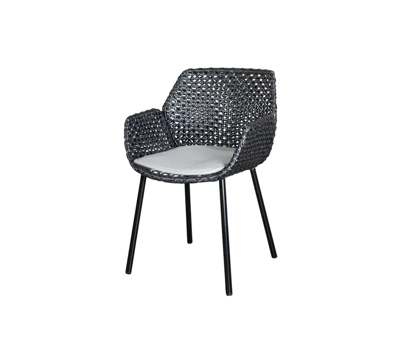 Vibe chair van Cane-line in Black/graphite, small cross peel Weave, Light grey, Natté – productfoto