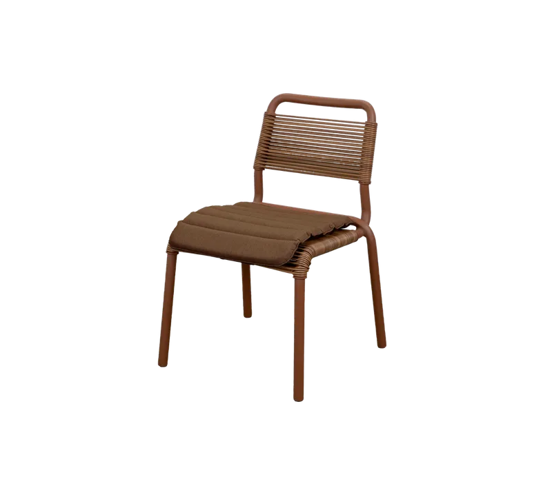 Al Dente chair von Cane-line in Desert red small round core Weave w/desert red aluminium, Desert red, Delight w/QuickDry & Airflow – Produktfoto