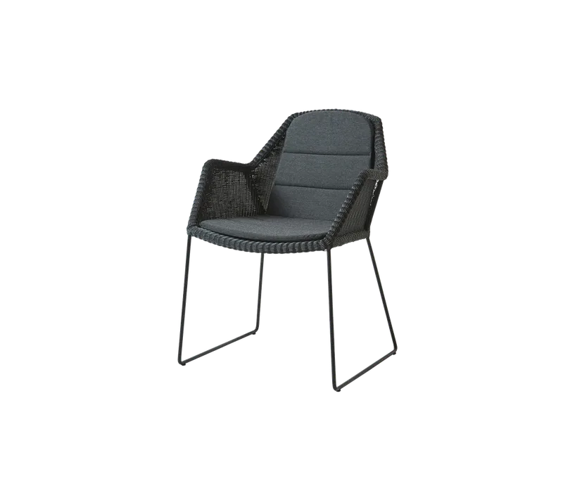 Breeze chair van Cane-line in Black, small round Weave, Black, Natté – productfoto