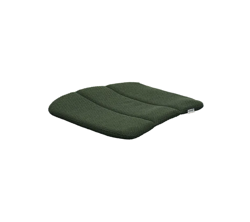 Majestic armchair, cushion van Cane-line in Dark green, Rise – productfoto 2 van 2
