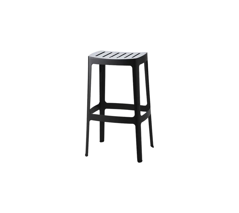 Cut bar chair van Cane-line in Black, aluminium, Geen – productfoto