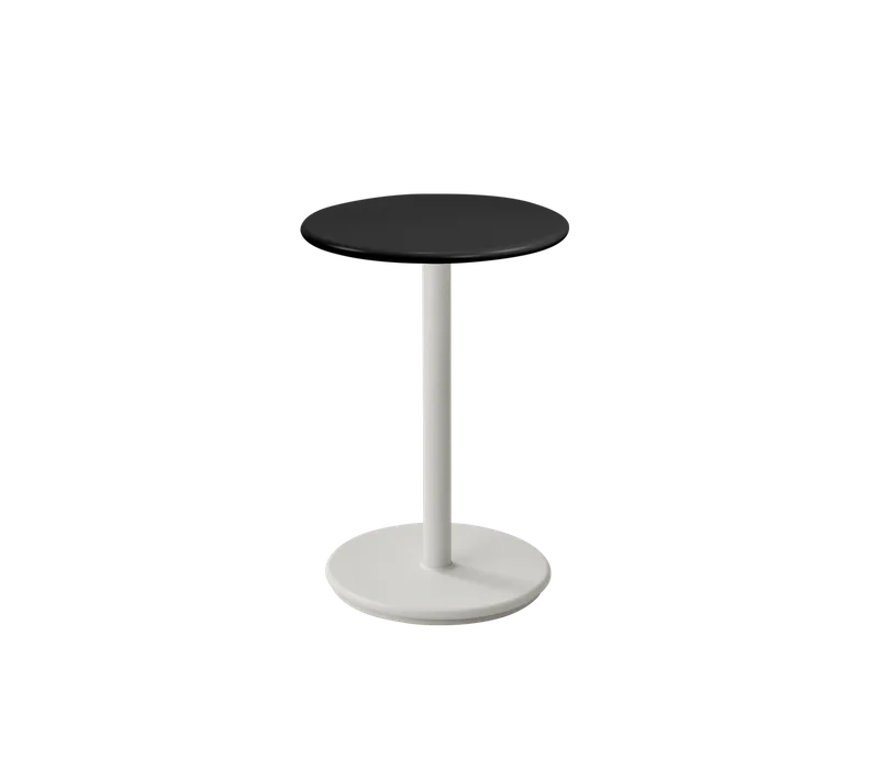 Go café table dia. 45 cm van Cane-line in Sand, Aluminium, Lava grey, semi glossy aluminium – productfoto