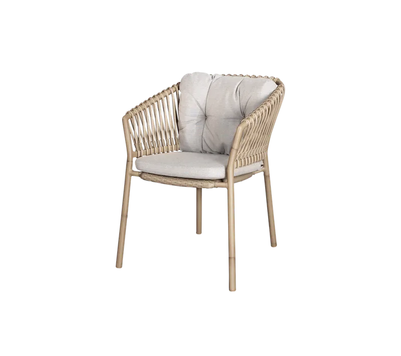 Ocean chair de Cane-line en Natural, aluminium w/natural, medium round sticks Weave, Sand, Natté – photo du produit