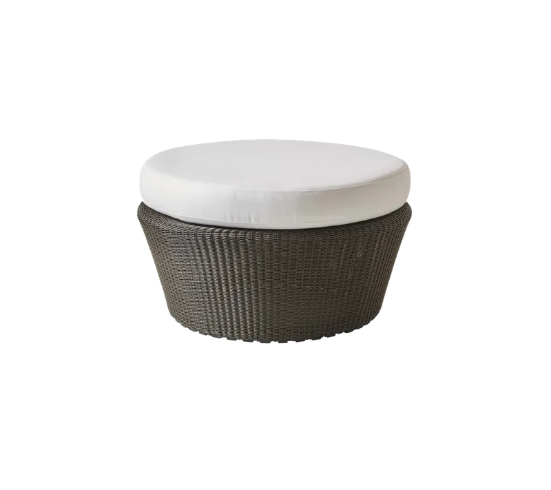 Kingston footstool, large van Cane-line in Mocca, small round Weave, White, Natté w/QuickDry & Airflow – productfoto