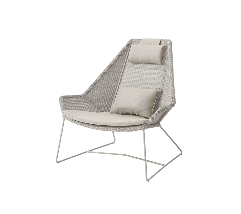Breeze highback chair van Cane-line in Sand, small round Weave, Sand, Natté – productfoto