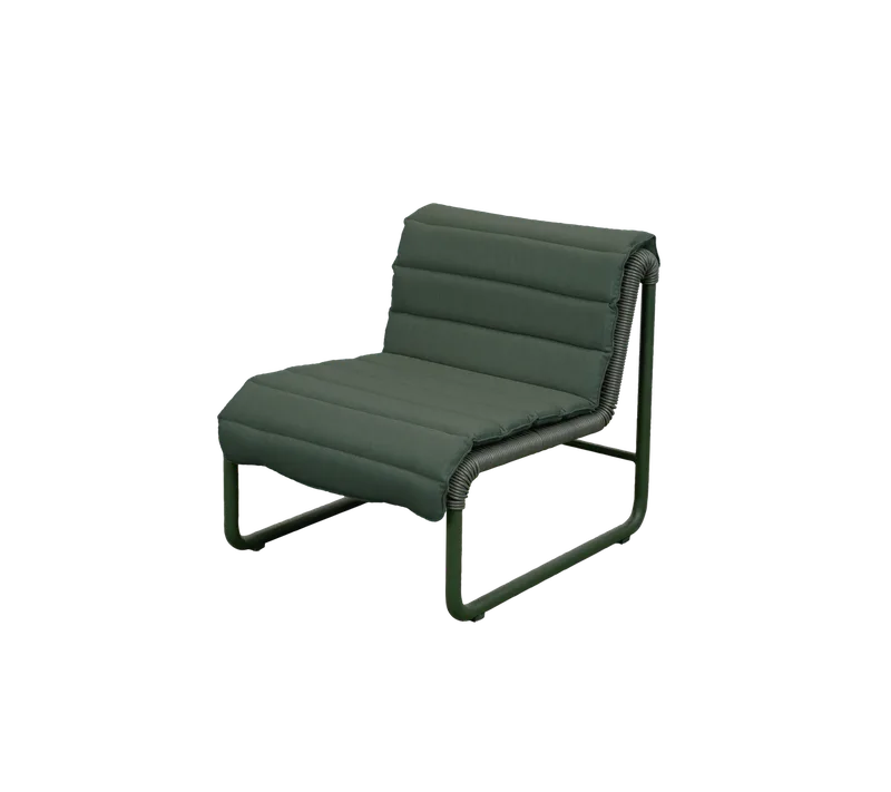 Al Dente lounge chair by Cane-line in Dark green small round core Weave w/dark green aluminium, Light green, Delight w/QuickDry & Airflow – product photo