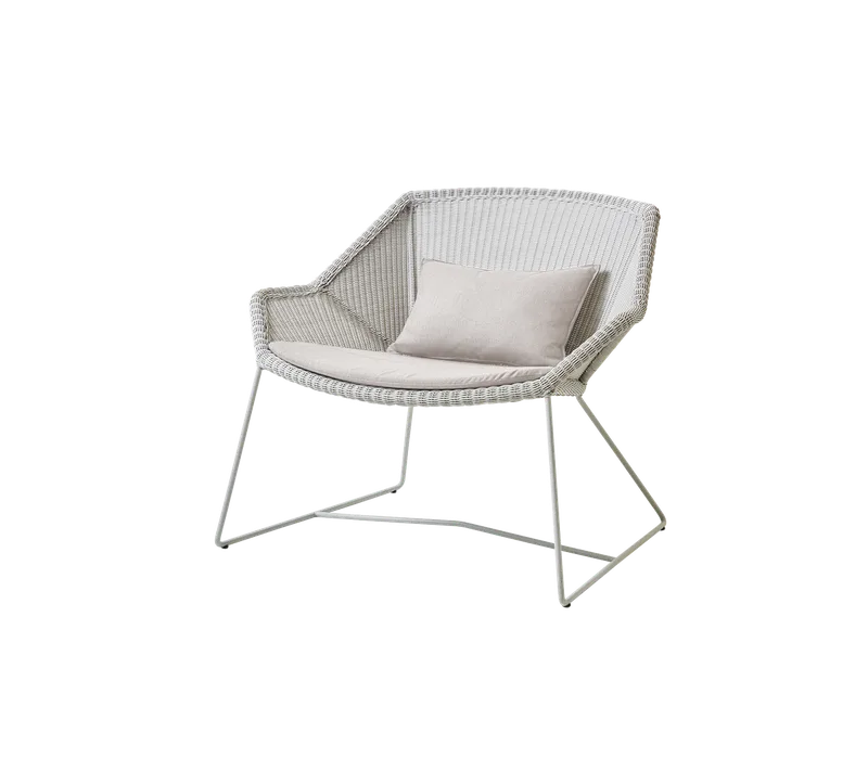 Breeze lounge chair by Cane-line in White grey, small round Weave, Sand, Natté – product photo
