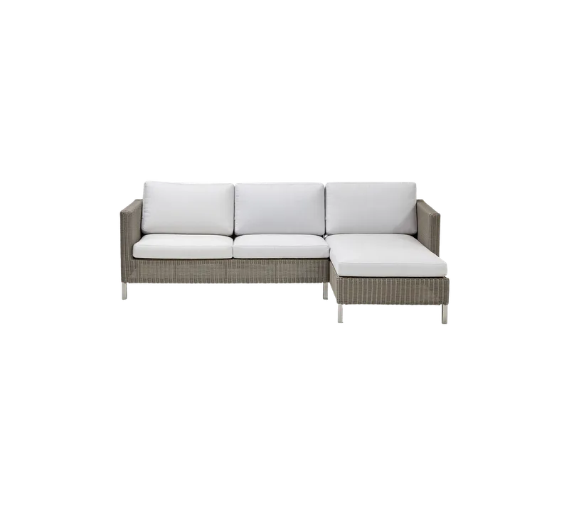 Connect modular lounge sofa with chaise longue von Cane-line in Taupe, large round Weave incl. white Natté w/QuickDry & Airflow – Produktfoto