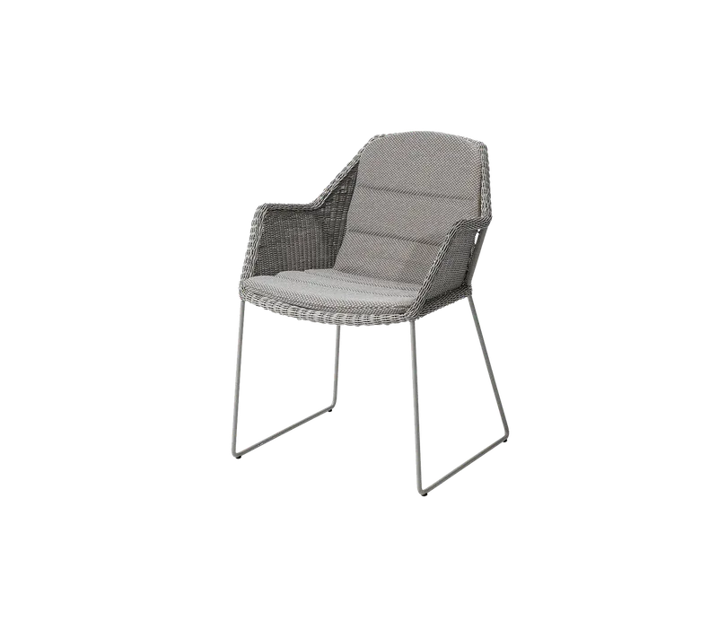 Breeze chair van Cane-line in Taupe, small round Weave, Light grey, Focus – productfoto