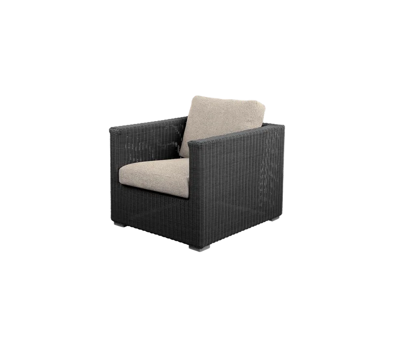 Chester lounge chair de Cane-line en Graphite, large round Weave, Desert sand, Rise w/QuickDry & Airflow – photo du produit